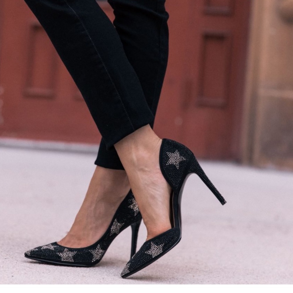 INC studded star pumps size 7.5 new in box
